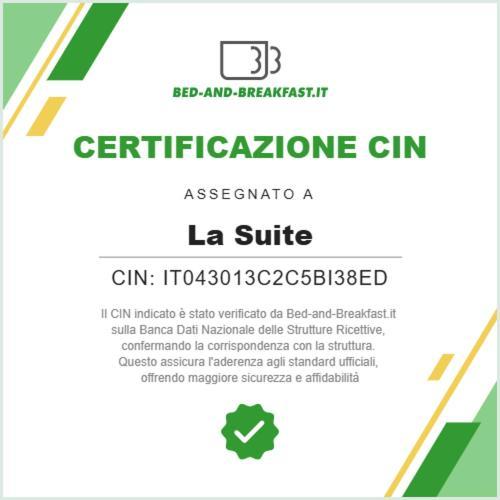 La Suite チヴィタノーヴァ・マルケ エクステリア 写真